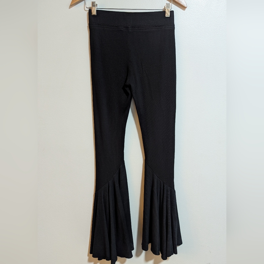 Free People Movement Low and Flow Flared Ribbed Legging Yoga Pant Small - Picture 5 of 8